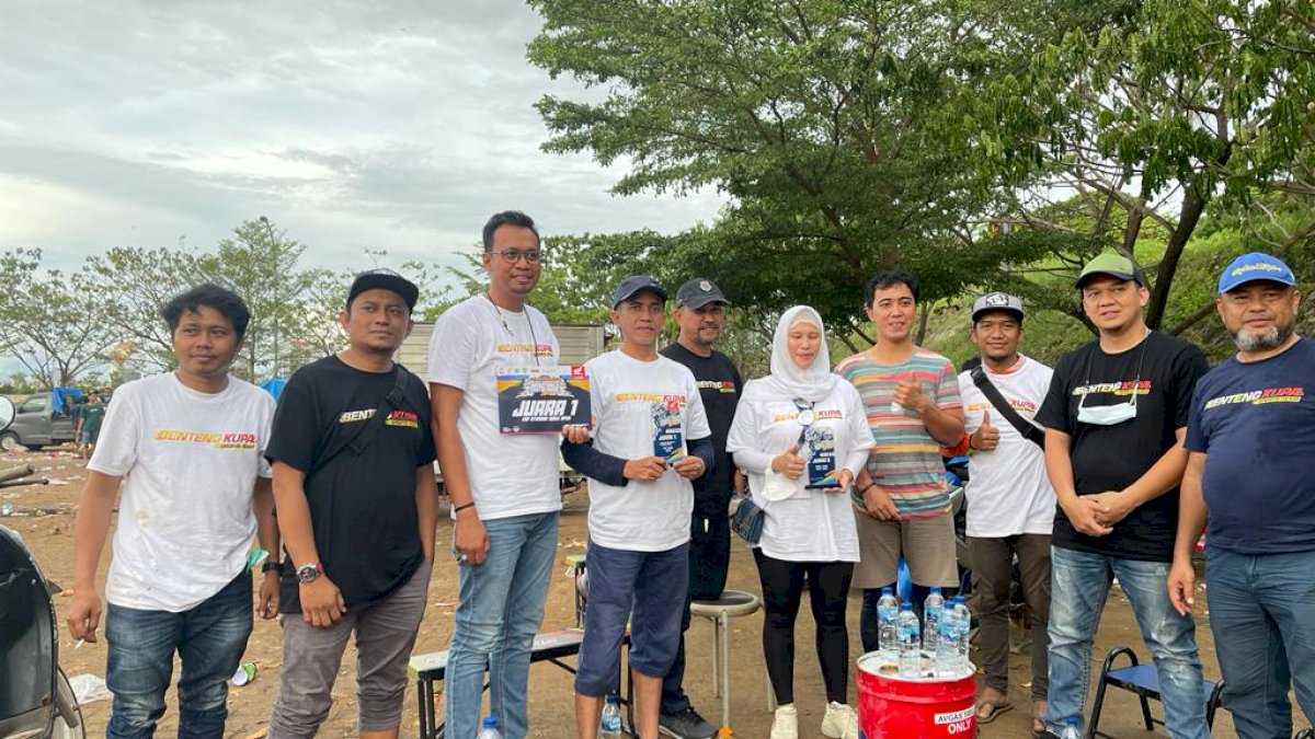 Crosser Benteng Kupa Sports Team Juara Satu Kelas OMR CRF Standar I50cc Open di Sirkuit CPI