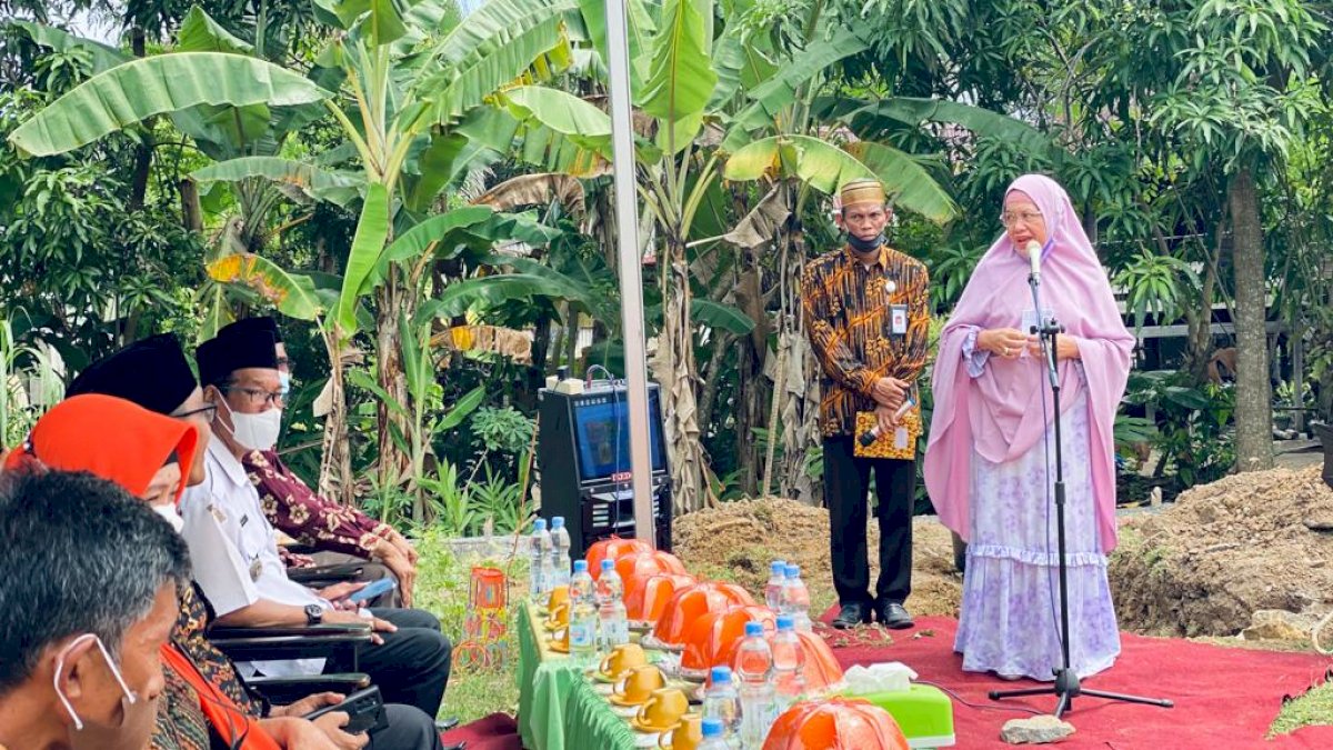 Letakkan Batu Pertama, Hasnah Syam Kenang Sekolah Arab Semasa Kecil