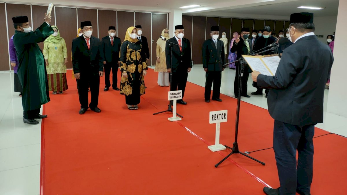 Rektor UNM Lantik Jajaran Pimpinan dalam Lingkup UNM