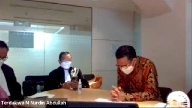 Kondisi Nurdin Abdullah saat pembacaan vonis oleh Majelis Hukum (Tribun Timur)