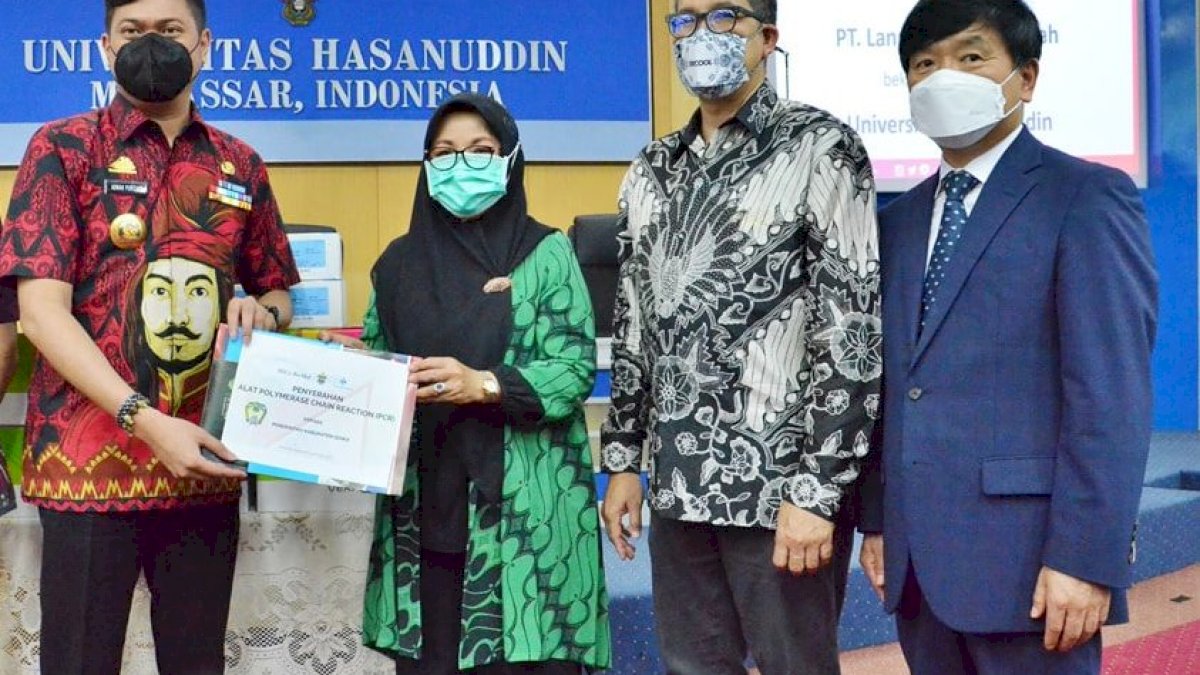 Terima Bantuan PCR dari Unhas, Wali Kota Parepare: Kita Akan Optimalkan Deteksi Dini Covid-19
