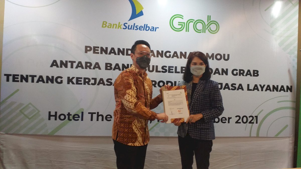 Jalin Kerja Sama, Bank Sulselbar dan Grab Komitmen Tingkatkan Perekonomian Masyarakat