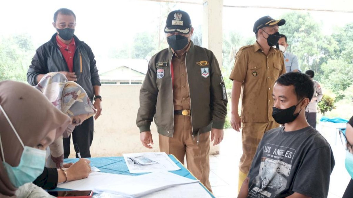 Bupati Adnan Target Cakupan Vaksinasi Hingga Akhir Desember Capai 70 Persen