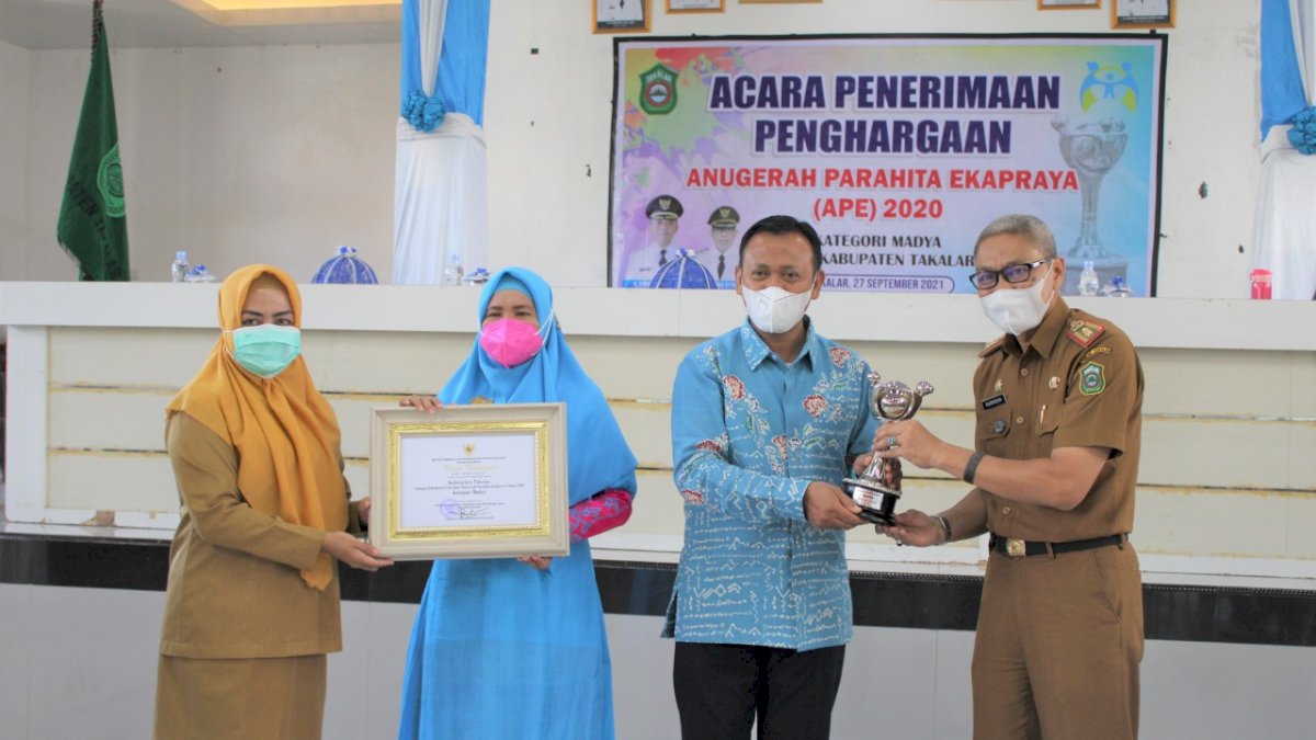 Kabupaten Takalar Raih Penghargaan Anugerah Parahita Ekapraya (APE) 2020