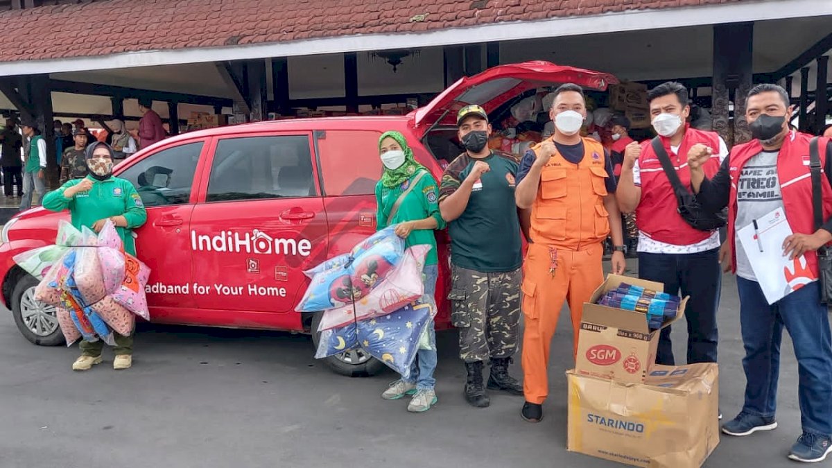 Erick Thohir Kerahkan BUMN Bantu Korban Erupsi Gunung Semeru