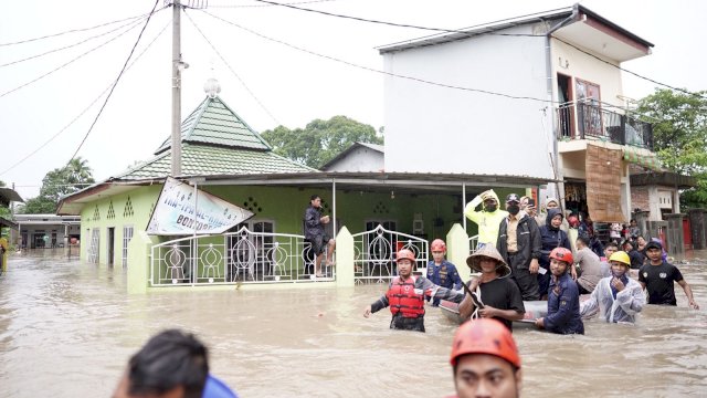 Sebanyak 92 warga Gowa dievakuasi akibat banjir (istimewa)