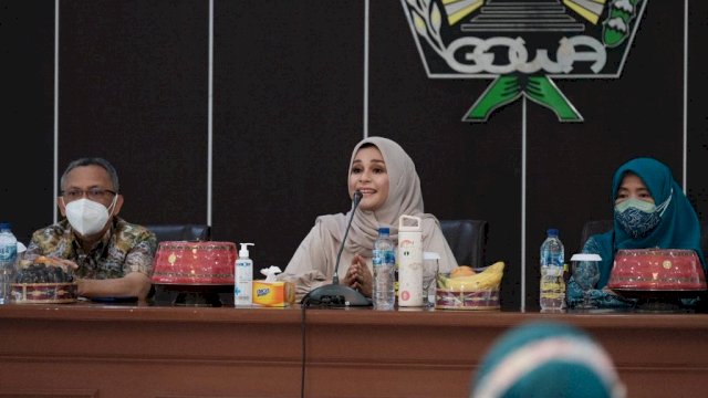 istimewa