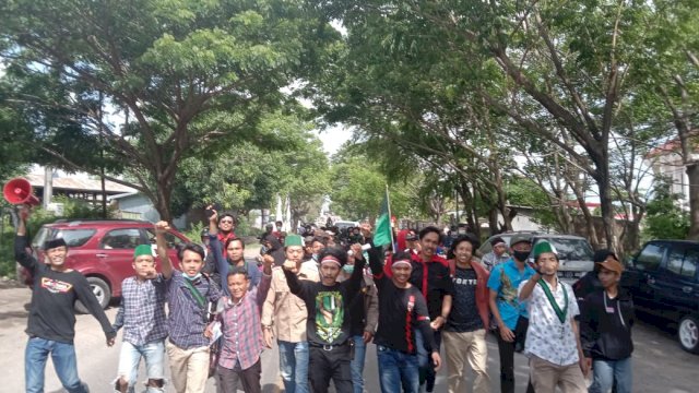 Aksi Unjuk rasa sejumlah aktivis di Jeneponto (Dedi)