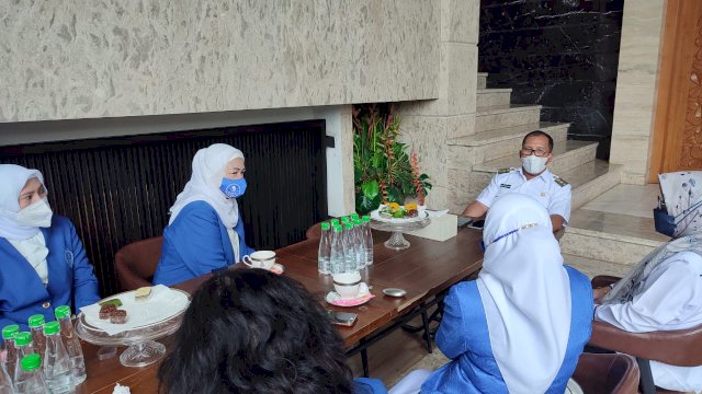 Wali Kota Makassar, Moh Ramdhan Pomanto (Danny Pomanto) menerima kunjungan Ikatan Wanita Pengusaha Indonesia (IWAPI) Makassar di kediaman pribadi Wali Kota Makassar, Jalan Amirullah, Rabu 15/12/2021 (Ist) 