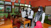Wawali Fatmawati Rusdi Tinjau pelaksanaan PTM GeNose Siswa Tingkat SD