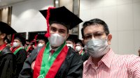Putra Sulung Kepala Humas UNM Wisuda Doktor di UIN Alauddin, Bergelar Doktor Bidang Ekonomi Islam