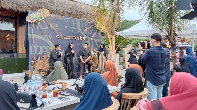 Sidrap Kenalkan Busana Muslimah Brand Dianristy, Project Director dan Designer Hadir Langsung