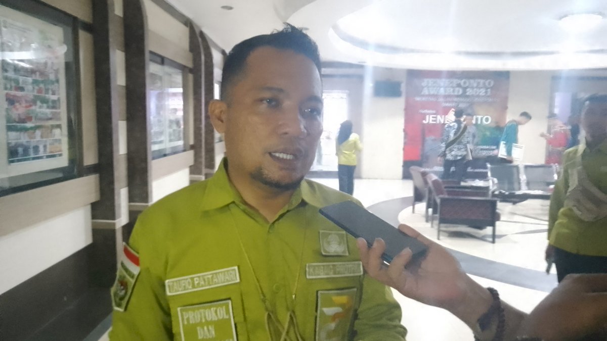 Kabag Protpim dan Komisioner KPU Jeneponto Prediksi Timnas Indonesia  Menang Lawan Thailand