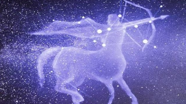 Zodiak Sagitarius menjadi zodiak yang jago dalam seks namun cepat bosan (Sindonews)