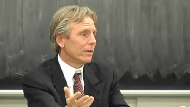 Seorang profesor matematika ternama di Inggris, Jeffrey Lang jadi mualaf setelah iseng membaca Al-Qur'an (Seruni)