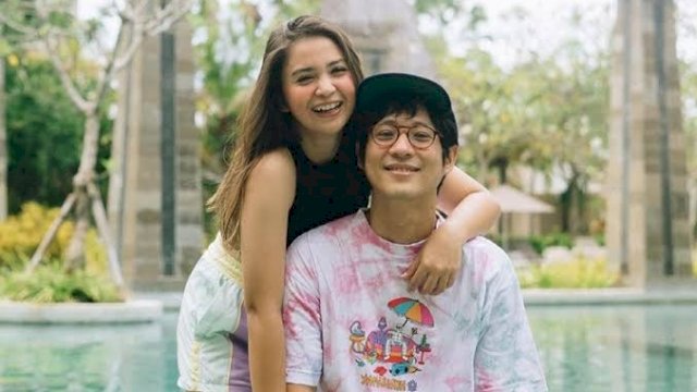 Daftar artis yang mualaf sebelum menikah dengan pasangan (Popbela)