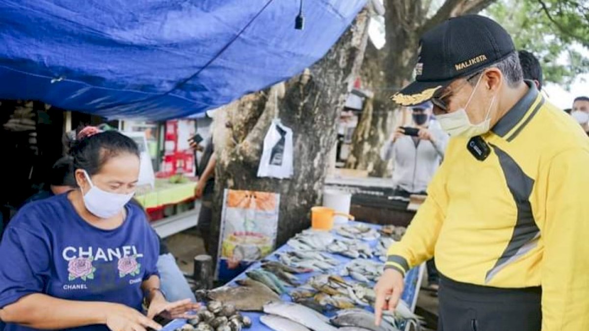 Walikota Taufan Pawe Imbau Tetap Waspada Angin Kencang dan Curah Hujan Tinggi