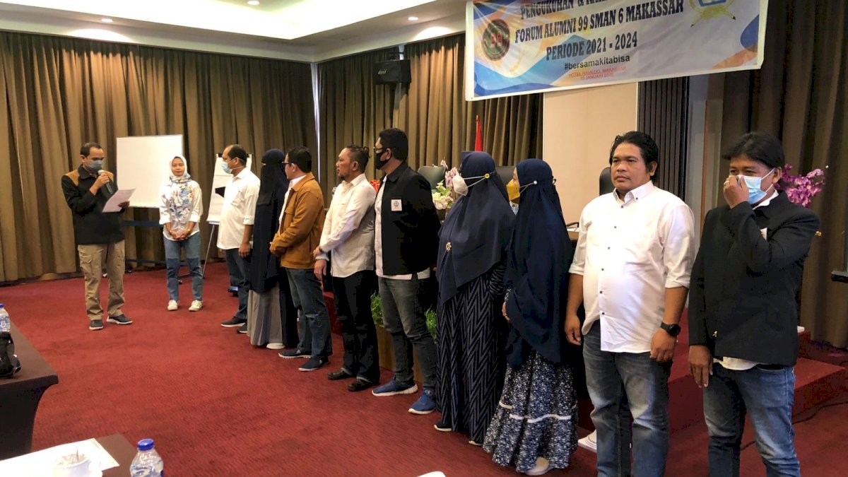Kukuhkan Forum Alumni Angkatan 99 SMA Negeri 6 Makassar, Ini Harapan Rudianto Lallo