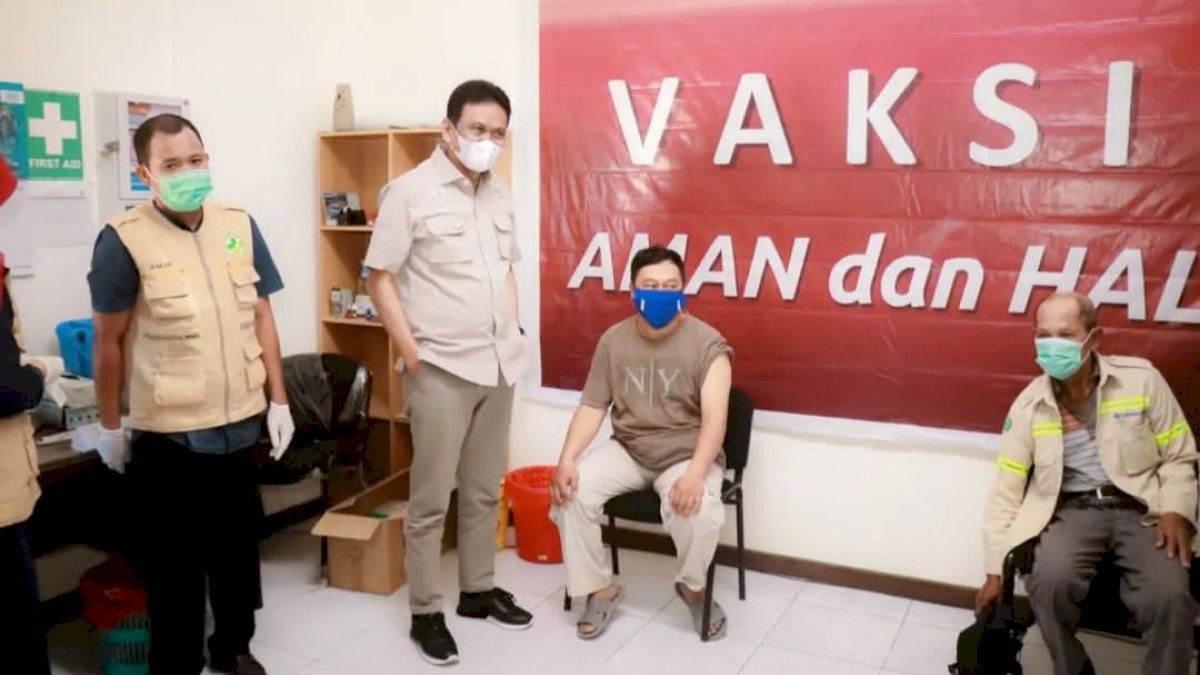 Capai Vaksinasi 70 Persen Akhir Tahun, Bupati Barru Tetap Ingatkan Warga Patuhi Protkes