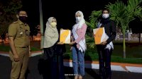 Beri Reward, Erna Rasyid Taufan Pompa Semangat Kenakan Hijab Dua Finalis Puteri Indonesia Sulsel