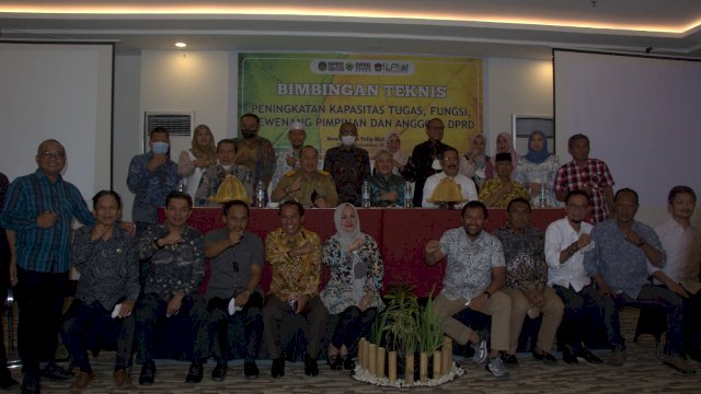 Tingkatkan Kapasitas Legislator, DPRD Luwu Timur Gelar Bimtek di Makassar