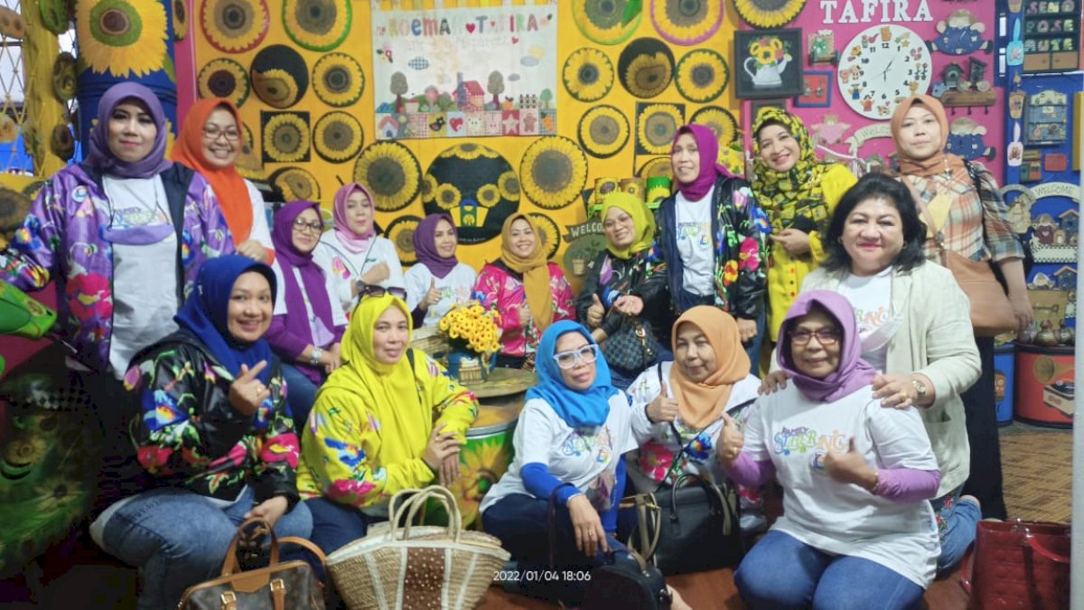 Terinspirasi Roemah Tafira, Erna Rasyid Taufan Konsep Pengembangan Pusat Oleh-oleh Balai Ainun