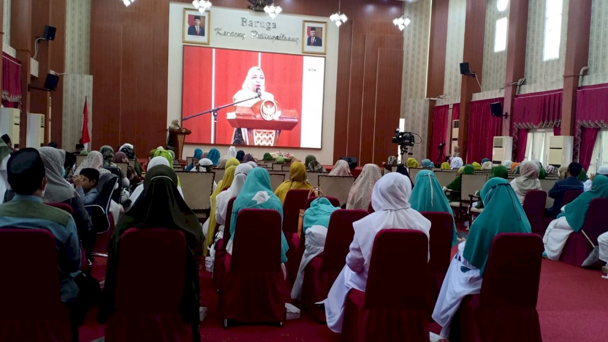 Hadiri Milad 13, Erna Rasyid Taufan Dorong Peran FKCA Bumikan Alquran