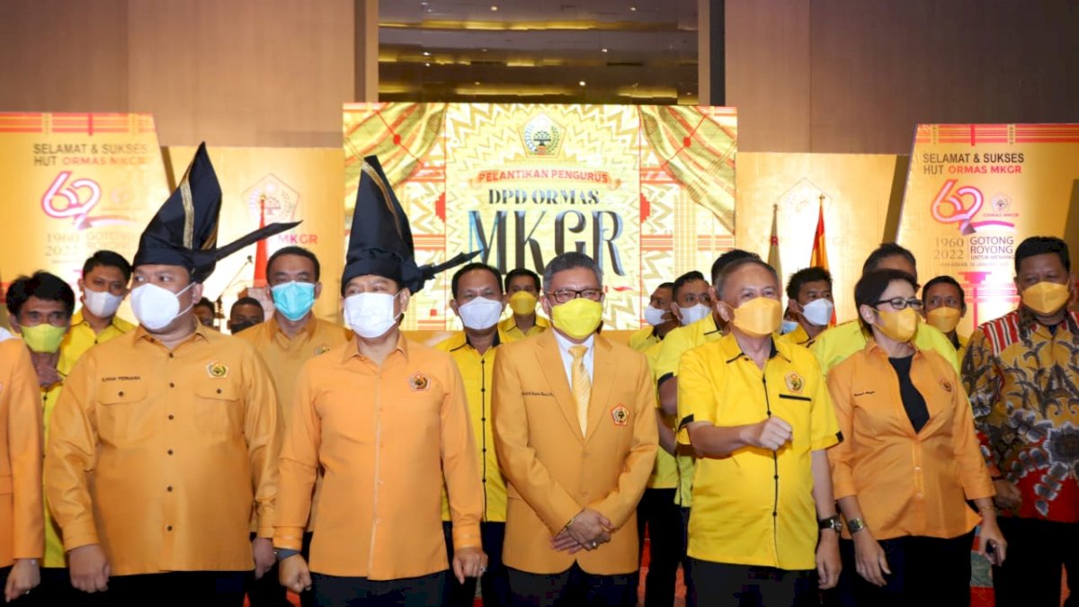 Adies Kadir Bangga Taufan Pawe Pimpin Ormas MKGR Sulsel