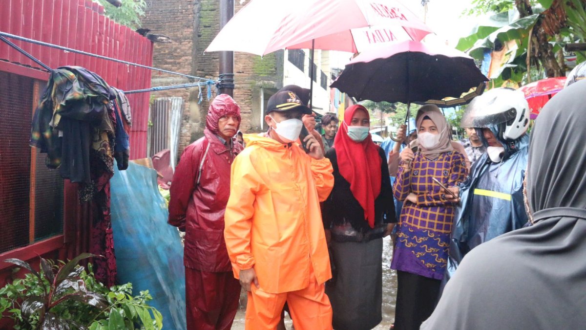 Camat Tallo Gerak Cepat Kunjungi Lokasi Bencana Angin Puting Beliung