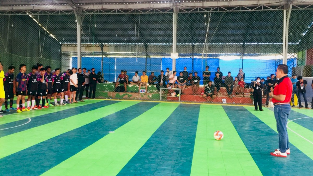 Anggota DPRD Sulsel Buka Turnamen Futsal Rextantic Cup I di Jeneponto