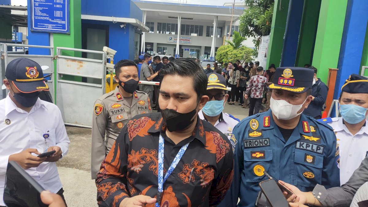 Tingkatkan Kualitas Pelayanan, Pelindo Terapkan Penggunaan E-pass di Pelabuhan