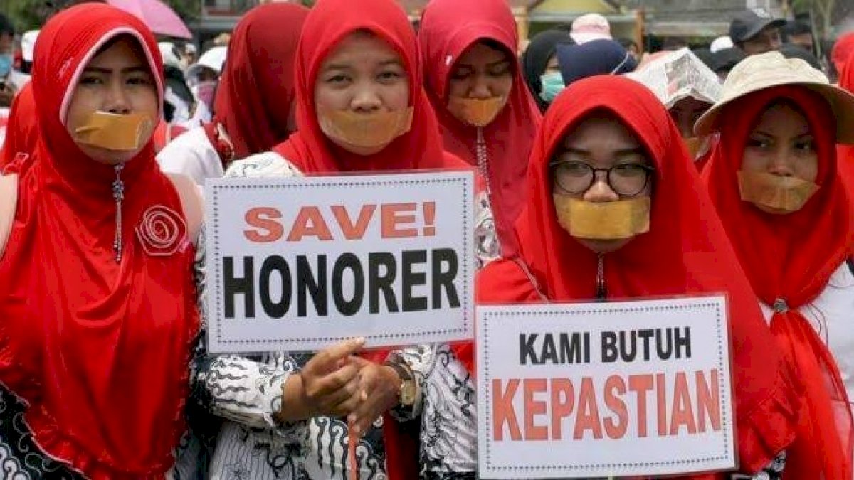 Kabar Gembira! Honorer Bakal Diangkat Jadi PNS, Begini Syaratnya