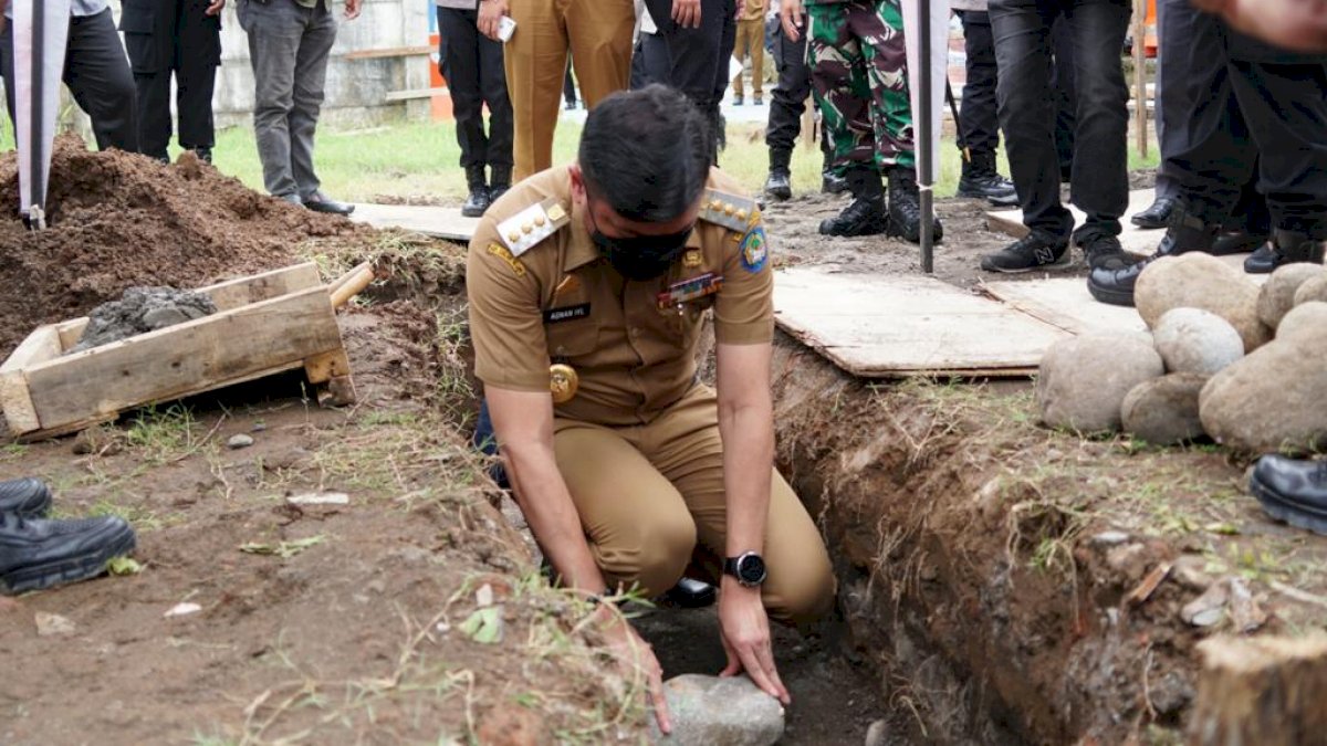 Bupati Gowa, Adnan Purichta Ichsan Dukung Pembangunan Masjid Al Ghaffar Polres Gowa