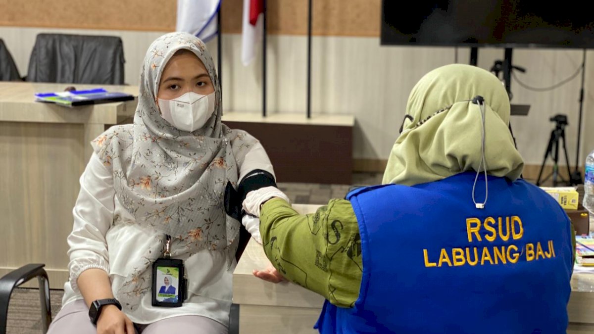 Bank Sulselbar Vaksin Booster Ratusan Karyawan