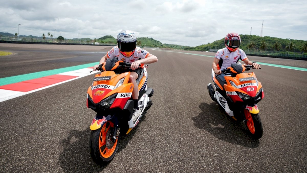 Selama di Indonesia, Marquez dan Espargaro Pakai All New Honda Vario 160 di MotoGP Mandalika