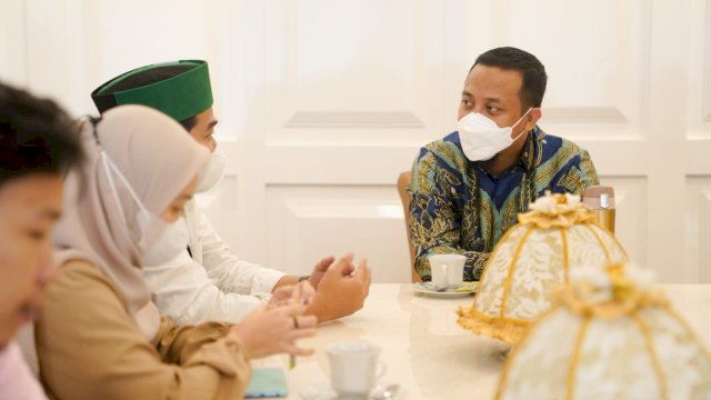 istimewa