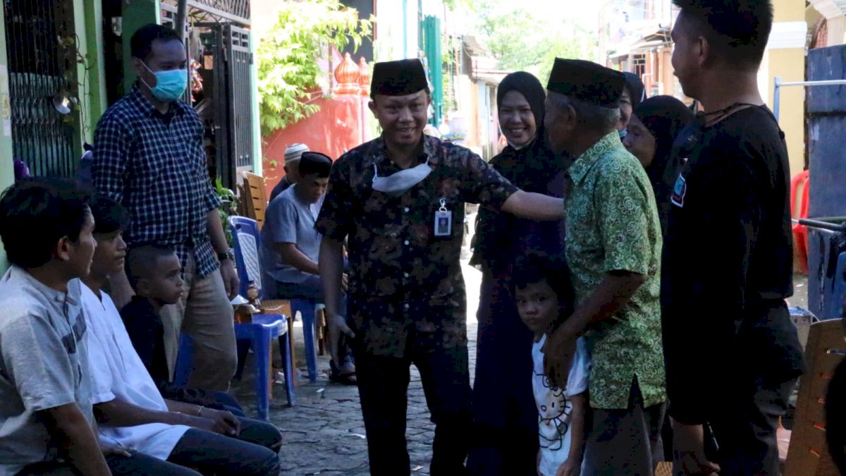Safari Jumat di Masjid An Nur Tolantik, Camat Tallo Ajak Warga Sukseskan Program Vaksinasi