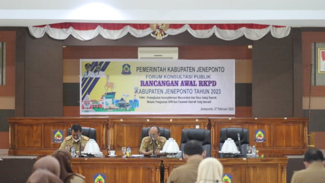Forum Konsultasi Publik rancangan awal Rencana Kegiatan Perangkat Daerah (RKPD) di Aula Kantor Bupati Jeneponto (Int)