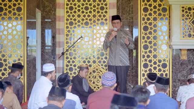 istimewa