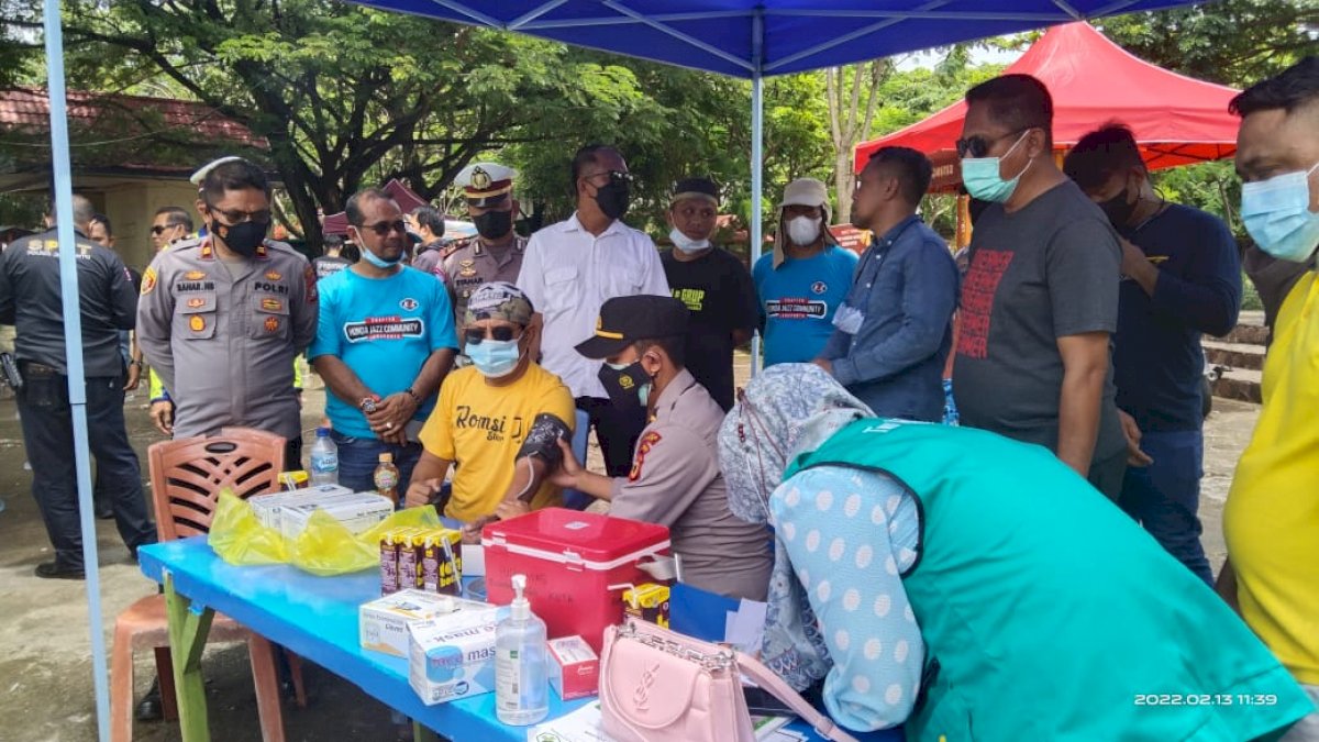 Komunitas HJC Gelar Kontes Mobil Modifikasi dan Vaksinasi di Jeneponto