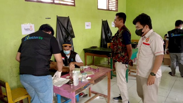 AMM dan LAZISMU gelar sunatan Massal (Int)