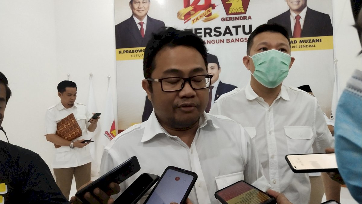 Aksi Sosial Gerindra Sulsel Sambut HUT ke-14, Bantu Masjid Hingga Bagi Sembako