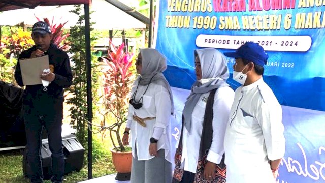 Ketua Umum IKA SMA 06 Makassar, Rudianto Lallo Kukuhkan Pengurus IKA angkatan 1990, di Kebun Benteng Gajah, (Ist) 