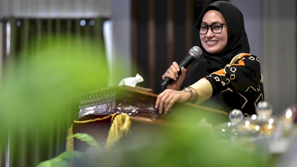 Bupati Indah Bantah Larang Terima Bantuan NasDem Untuk Kakek Nyahmun