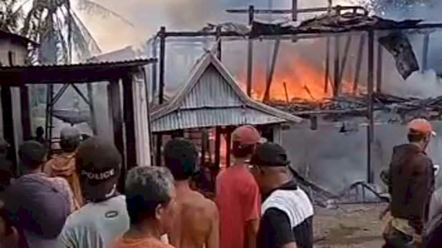 Kebakaran satu unit rumah di Desa Sapanang Jeneponto (Int)