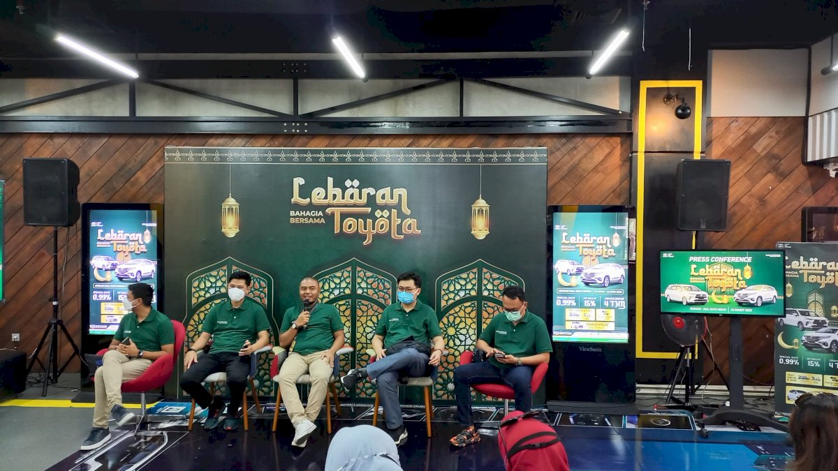 Public Display Lebaran Bahagia Bersama Toyota, Kalla Toyota Tawarkan Berbagai Promo Jelang Ramadan