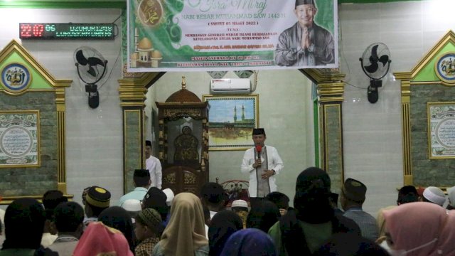 Camat Tallo, Alamsyah Hadiri Peringatan Isra Mi'raj (Ist) 