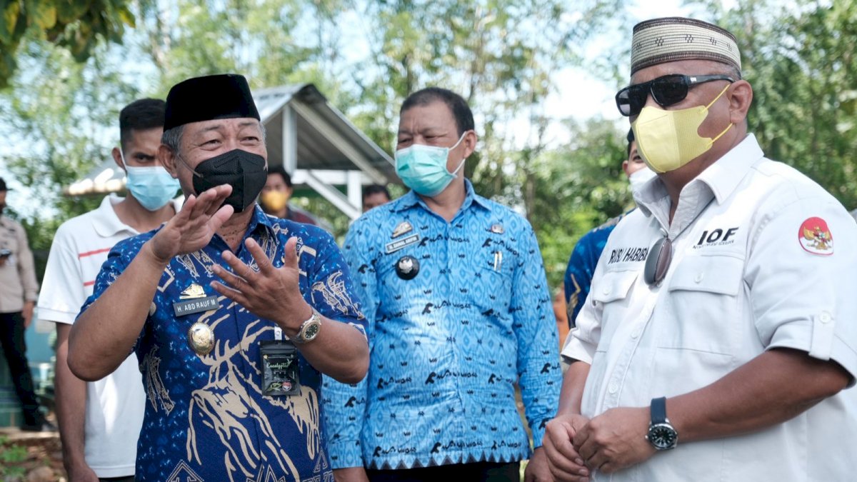 Wabup Gowa Dampingi Gubernur Gorontalo Pantau Lahan Pembangunan TPU di Pattallassang