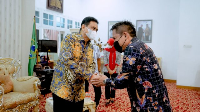 istimewa