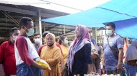 Gubernur Sulsel Andi Sudirman Ajak Warga Belanja di Pasar Tradisional